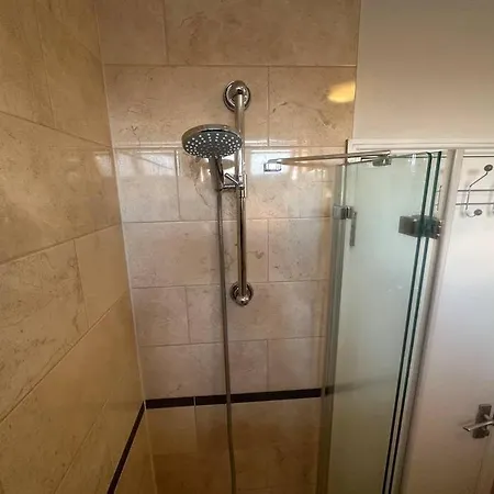 3 Bed Sky Apartment Se15 Peckham Londra Esterno foto